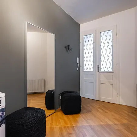 Cosy Brand-New Studio In A Calm Discrict Of Vienna Exterior photo